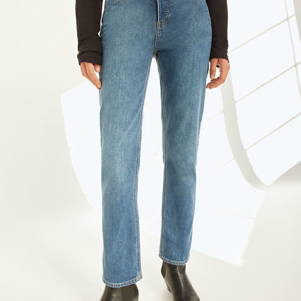 Aritzia Denim Forum  The Arlo High Rise Straight 28L